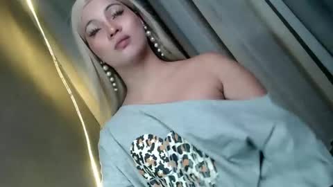 wildest_dream1 online show from 03.12.26