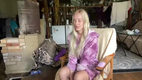 wildforestmuse  twitter online show from 06.17.26