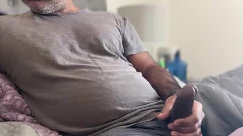 Snapshot of wildhungry chatting on 01.08.25 wildhungry online show from 01.08.25