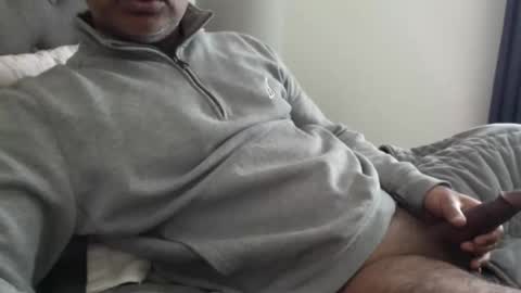 Snapshot of wildhungry chatting on 02.17.26 wildhungry online show from 02.17.26