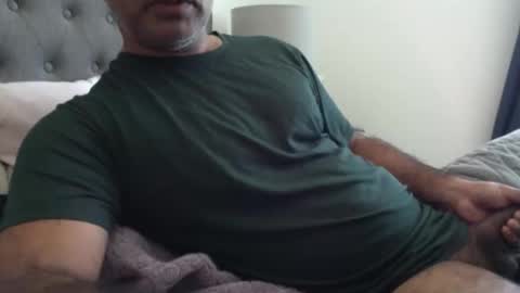 Snapshot of wildhungry chatting on 02.27.26 wildhungry online show from 02.27.26