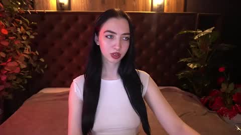 Alena online show from 04.22.26