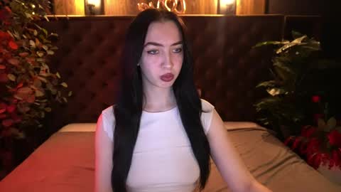Alena online show from 04.27.26