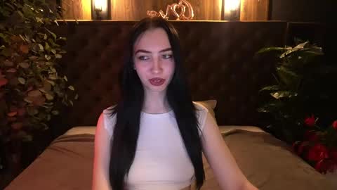 Alena online show from 04.29.26
