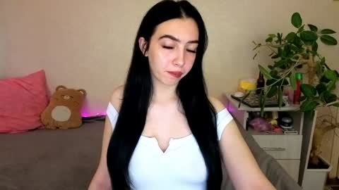 Alena online show from 05.19.26