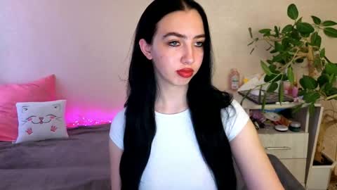 Alena online show from 05.25.26