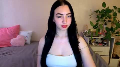 Alena online show from 06.19.26