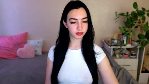 Alena online show from 06.25.26