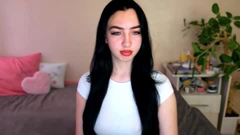 Alena online show from 06.26.26