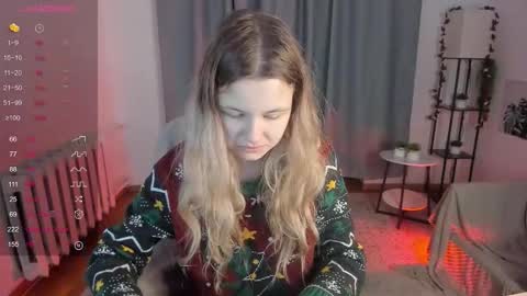 Snapshot of wildopal chatting on 11.26.25 Mila 3 online show from 11.26.25