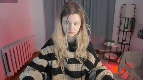 Snapshot of wildopal chatting on 12.03.25 Mila 3 online show from 12.03.25