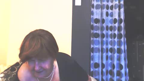 WildRedCat online show from 11.22.25