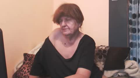 WildRedCat online show from 05.12.26