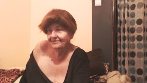 WildRedCat online show from 07.12.26
