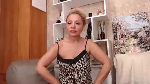 Rosa online show from 06.13.26