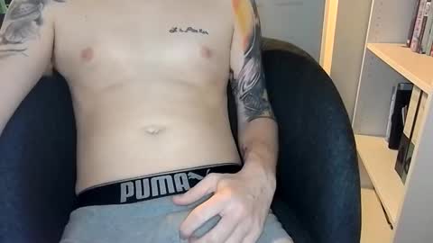 Snapshot of will3046 chatting on 10.28.25 will3046 online show from 10.28.25