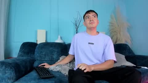 Snapshot of will_harvey chatting on 11.20.25 will_harvey online show from 11.20.25