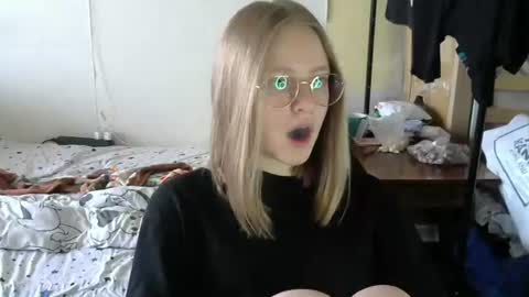 Olivia online show from 07.21.26
