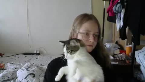 Olivia online show from 07.22.26