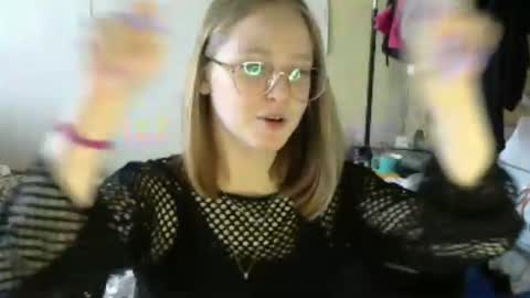 Olivia online show from 07.24.26