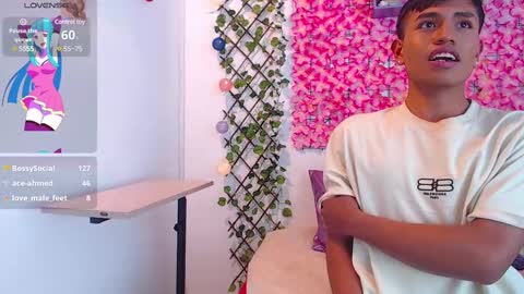 Snapshot of willians__ chatting on 03.08.25 willians__ online show from 03.08.25