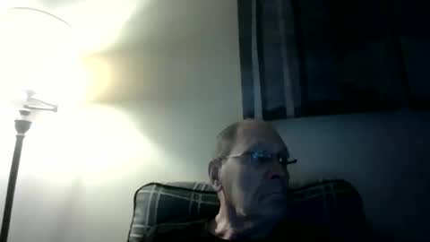 Snapshot of willnedoher chatting on 10.02.25 Willhedoher online show from 10.02.25