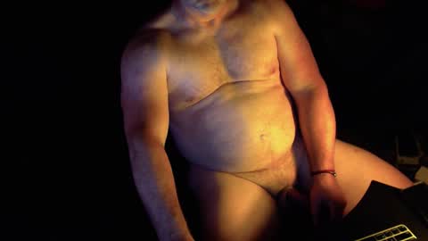 Snapshot of willwill2222 chatting on 11.27.25 John online show from 11.27.25