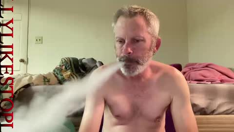 Snapshot of willylikestoplay74 chatting on 11.24.25 Twisted Will online show from 11.24.25