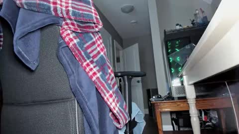 Snapshot of willyskynn chatting on 11.02.25 WillySkynn online show from 11.02.25