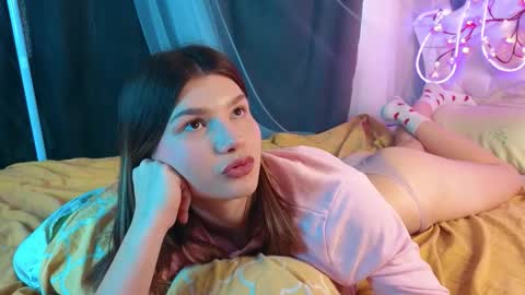 Vicki3 online show from 03.02.26