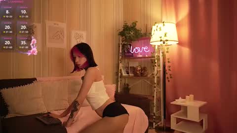 Winaria online show from 09.23.25