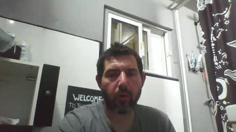 Snapshot of windowpane5 chatting on 01.09.25 windowpane online show from 01.09.25