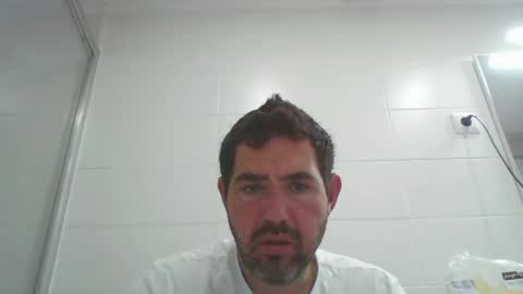 Snapshot of windowpane5 chatting on 03.04.25 windowpane online show from 03.04.25