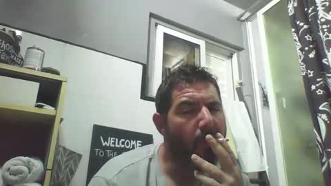 Snapshot of windowpane5 chatting on 10.09.25 windowpane online show from 10.09.25