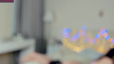 Snapshot of wine_on_lips chatting on 12.28.24 Amalia and Mia online show from 12.28.24