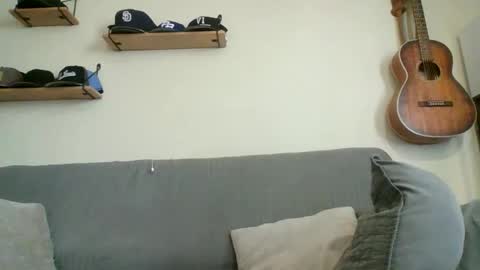 wingnutt765733 online show from 11.30.25