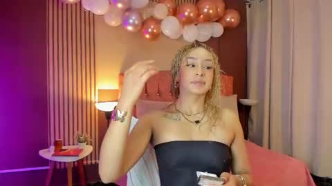 Snapshot of wini_fer chatting on 07.16.26 Wini Fer online show from 07.16.26