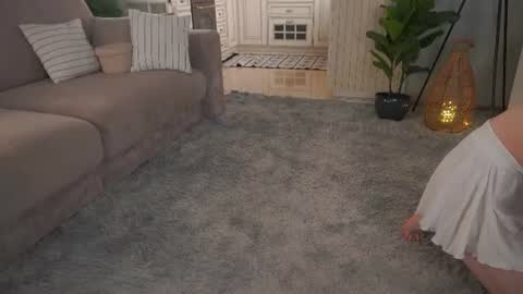 Lillian online show from 06.22.26
