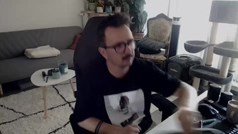 cream36 online show from 10.01.25