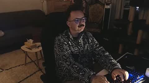 cream36 online show from 11.05.25