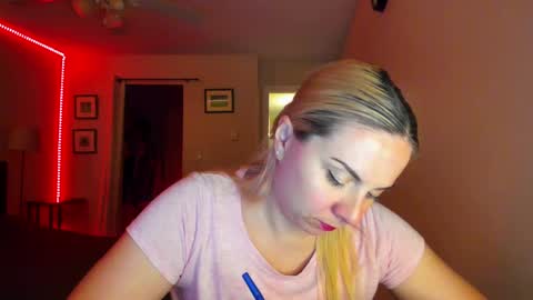 Winter Miracle online show from 09.19.25