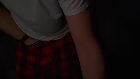 Snapshot of wipwips chatting on 03.04.26 KiwiFruit89 online show from 03.04.26