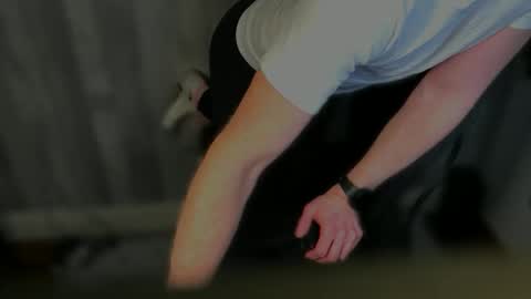 Snapshot of wipwips chatting on 03.13.26 KiwiFruit89 online show from 03.13.26