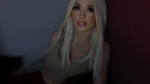 Snapshot of wishgoddes chatting on 11.06.25 WishGoddes online show from 11.06.25