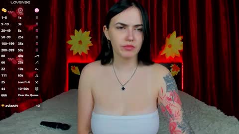 Kira online show from 11.11.25