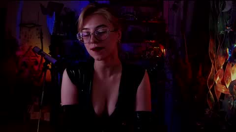 Goddess of two strapons  - Mr. long Don Mr. Pinky online show from 12.04.24