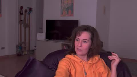 Witch in Silk online show from 10.16.25