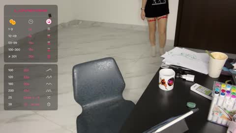 Snapshot of witches_curves chatting on 02.19.25 Nemo online show from 02.19.25