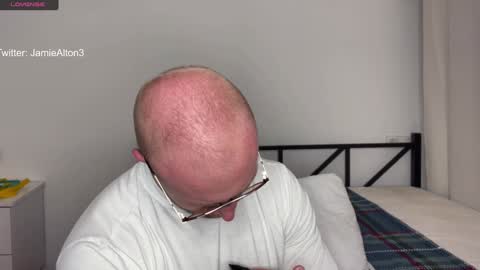 Wlademar online show from 01.26.25