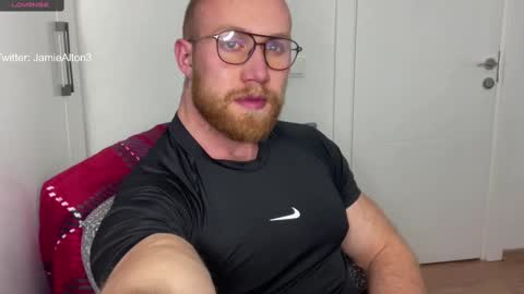 Wlademar online show from 02.28.25